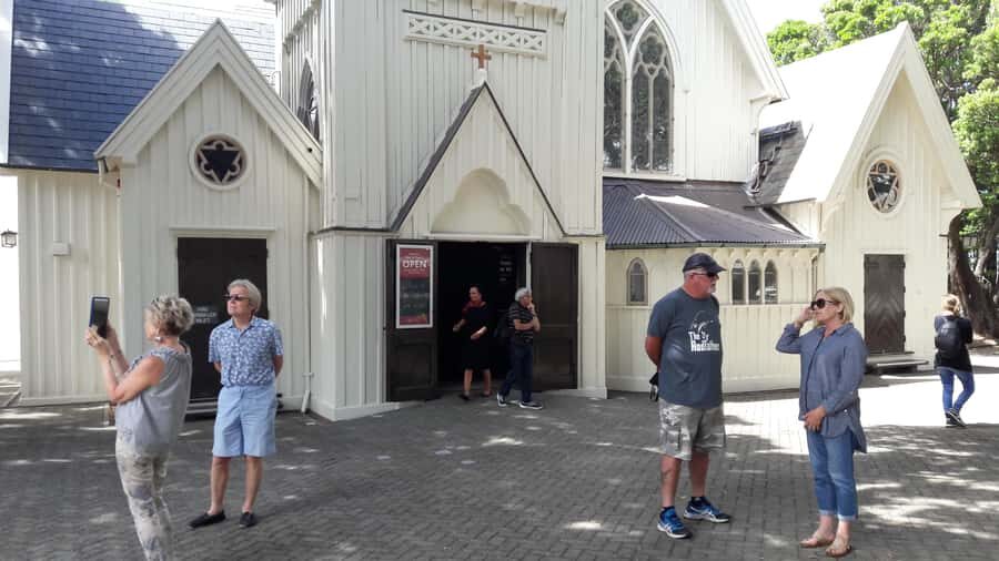 Wellington: City Highlights Tour with Cable Car Ride - Pace and practicalities for a 6-hour day