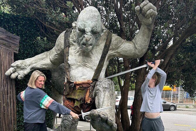 Wellington Lord of the Rings 6-8 hour Private Tour & Feast - Middle-earth in Wellington: why this works as a 7-hour day