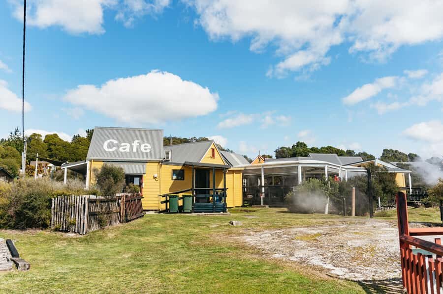 Whakarewarewa: Self-Guided Geothermal Trails - Photography tips that actually match the site