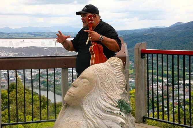 Your Kiwi Cultural Connection with Tu Tika Tours - Meals and small-group size: where the real value shows up