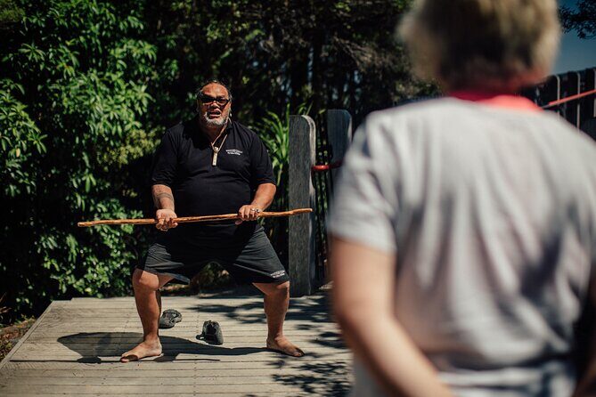 Your Kiwi Cultural Connection with Tu Tika Tours - Whangarei Falls (Otuihau / Te Wai Tiketike o Waiangā) in 45 minutes